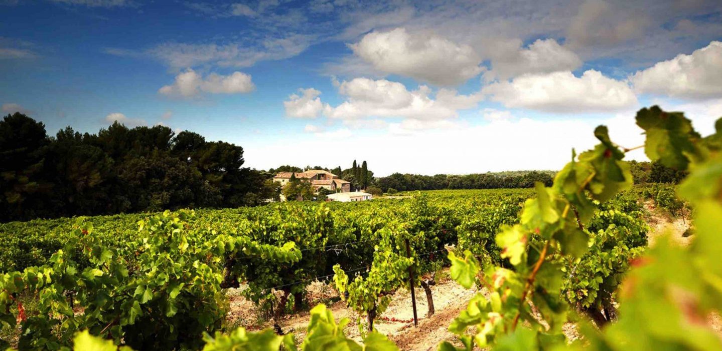 Chateau du Seuil Chapelle du Seuil Coteaux d'Aix en Provence